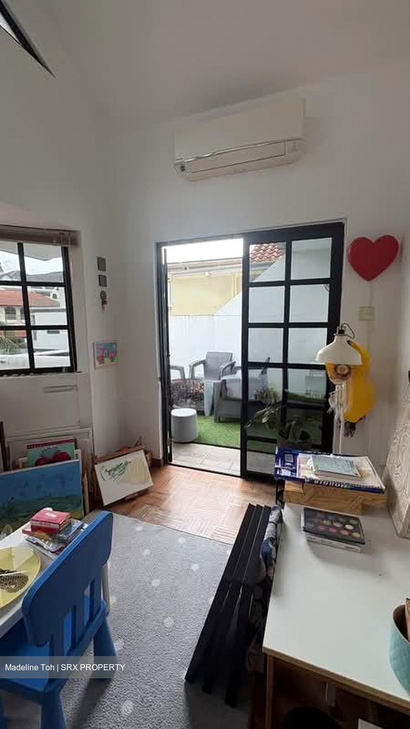 Jalan Lim Tai See (D10), Terrace #557151121